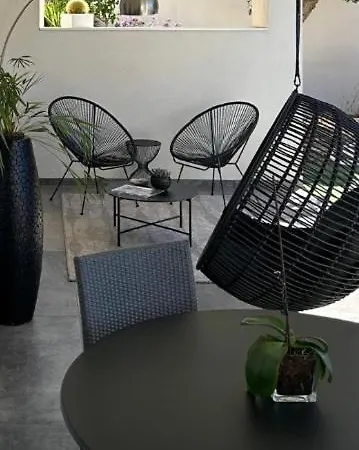 Appartarbus White Apartamento *