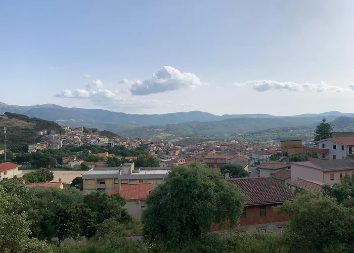 Appartarbus White Apartment