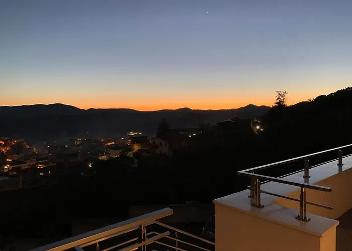 Apartment Appartarbus White *